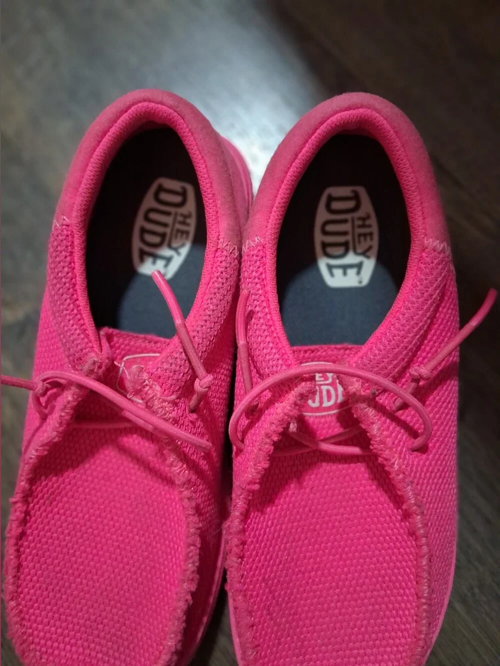 Hey Dude Kids Vibrant Hot Pink Slip-On Sneakers Casual Everyday Shoes Size 2